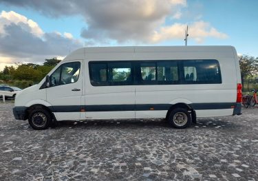VOLKSWAGEN CRAFTER 2.5tdi (23 places assises)