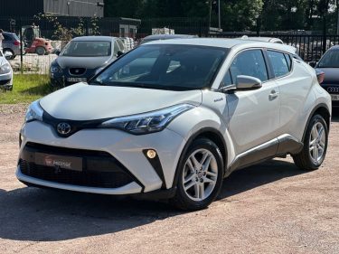 TOYOTA C-HR 122H DYNAMIC / BVA / 96KM / Gps / Clim / Aucun frais à prèvoir