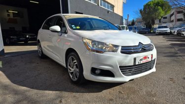 Citroen C4 II 1.6 Hdi 92ch, Blanc, *Clim auto*, *Idéale jeune conducteur*, *Peu kilométré*