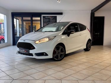 Ford Fiesta ST 182ch – 2016 – Garantie 12 mois – Excellent état - Distribution et révision neuf 
