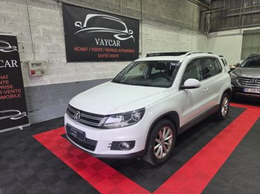 Superbe VW Tiguan 4x4 2L 150Ch, Finition Lounge, Boule d\'Attelage, Toit Ouvrant, Carplay, Garantie
