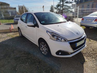 PEUGEOT 208 1,2 PURETECH 82 CH E6 ACTIVE OCTOBRE 2018
