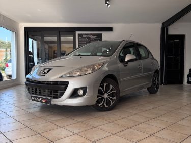 Peugeot 207 1.4 HDi Diesel – 2011 – Distribution neuve – Garantie 12 mois – 159 500 km