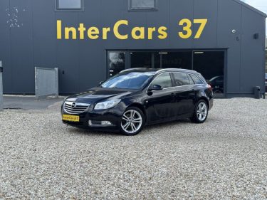 OPEL INSIGNIA ST 2.0 CDTI 160 COSMO 2009