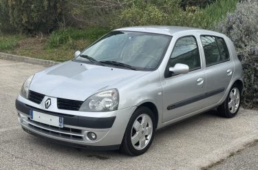 RENAULT  CLIO  1.4 AUTHENTIQUE CONFORT 2005