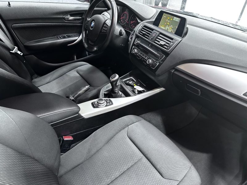 Bmw 114D 95CV Executive 2015 - Miniature 10