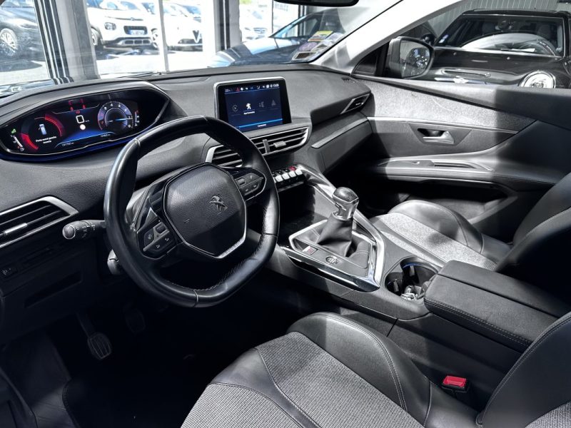 Peugeot 5008 Ii 1.2 130CV Allure 2018 - Miniature 11