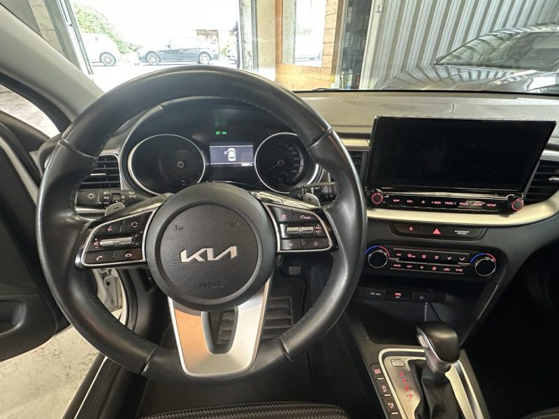 Kia Xceed 1.6 Crdi 136CH Mhev Active DCT7 2022 - Miniature 10