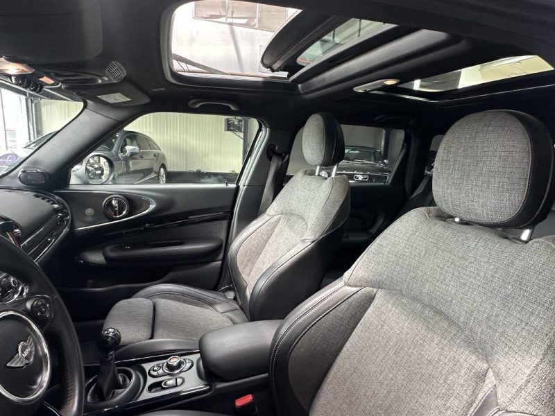Mini Clubman Cooper S 192CV Red Hot Chili 2018 - Miniature 15
