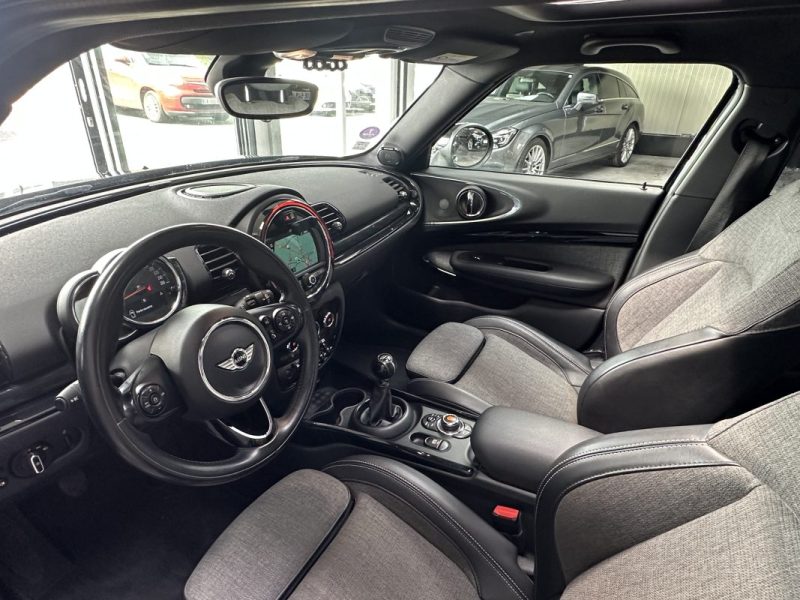 Mini Clubman Cooper S 192CV Red Hot Chili 2018 - Miniature 13
