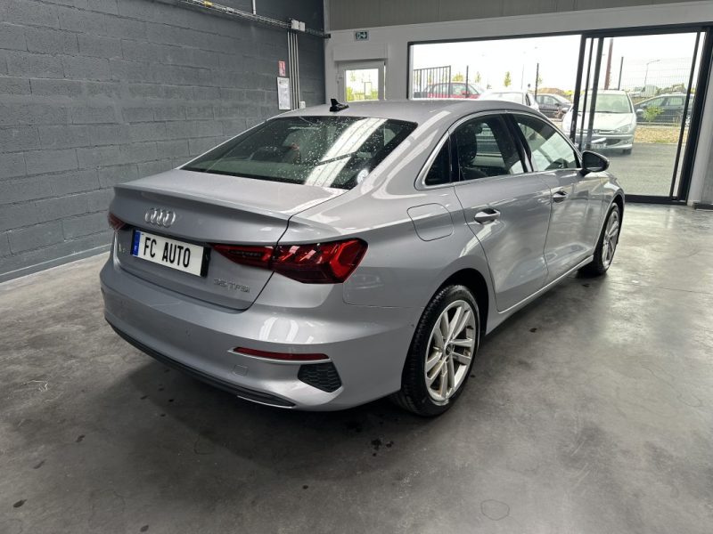 Audi A3 Berline 35 Tfsi 150CV Business Line 2020 - Miniature 6