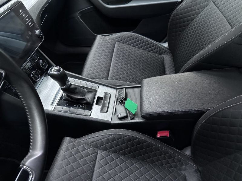 Skoda Superb Combi 2.0 TDI 150CH Scr DSG7 Business 2023 - Miniature 11
