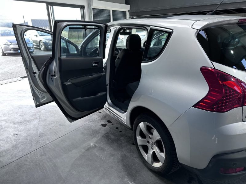 Peugeot 3008 1.6 HDI 16V 110 2009 - Miniature 9