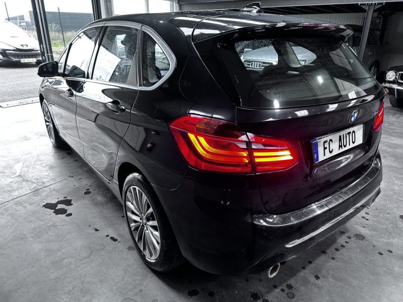 Bmw 218D Active Tourer 150CV Luxury 2018 - Miniature 4