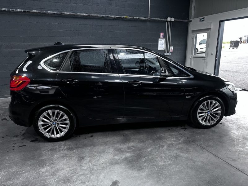 Bmw 218D Active Tourer 150CV Luxury 2018 - Miniature 9