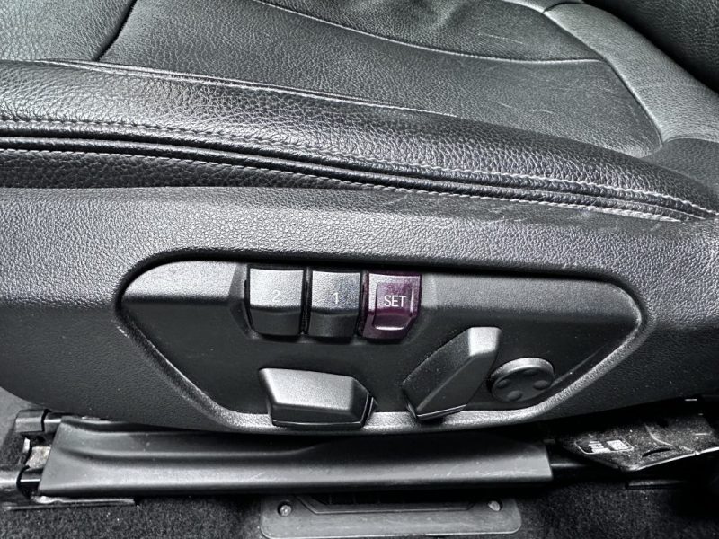 Bmw 218D Active Tourer 150CV Luxury 2018 - Miniature 19