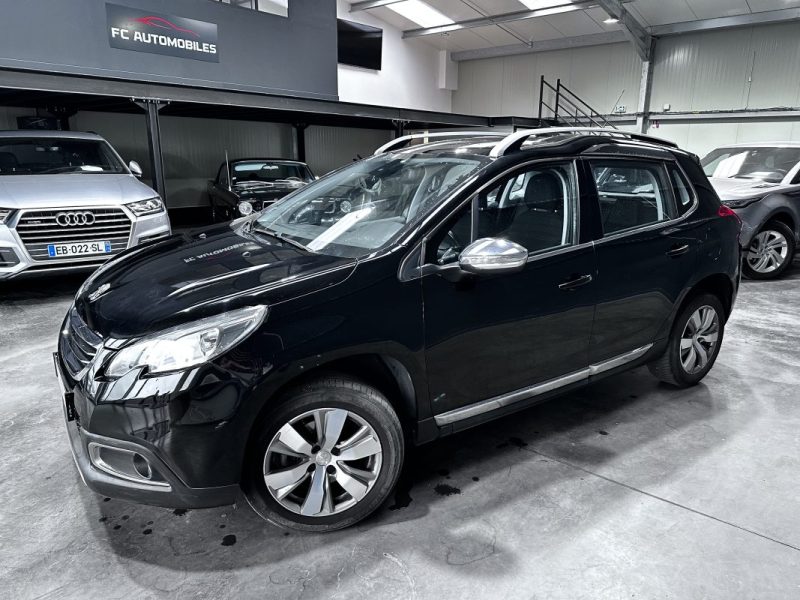 Peugeot 1.2 110CH EAT6 Allure 2008 - Miniature 2