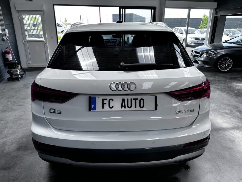 Audi Q3 35 Tfsi 150CH Design S Tronic 7 2019 - Miniature 4