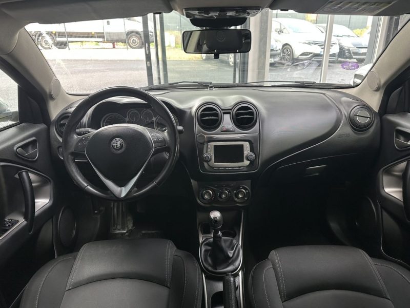 Alfa Romeo Mito 1.4 Mpi 78CV Start & Stop 2017 - Miniature 11