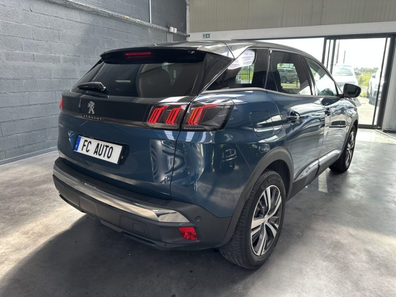 Peugeot 3008 Bluehdi 130CV Allure Pack 2022 - Miniature 5