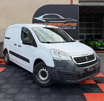 PEUGEOT PARTNER 1.6 BlueHDI 100 - CLIM - Attelage 