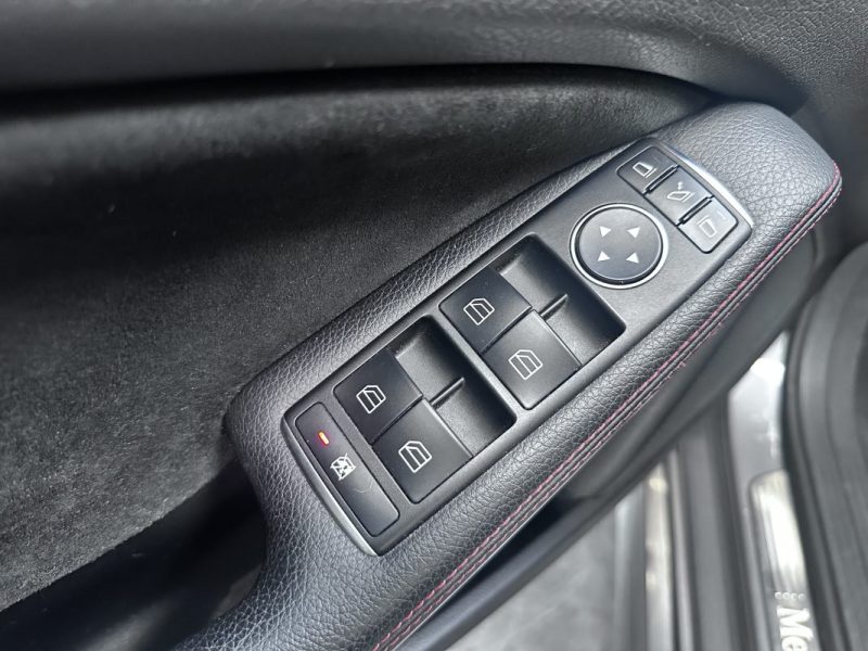 Mercedes Classe A200 Cdi Fascination Bva AMG 2014 - Miniature 17