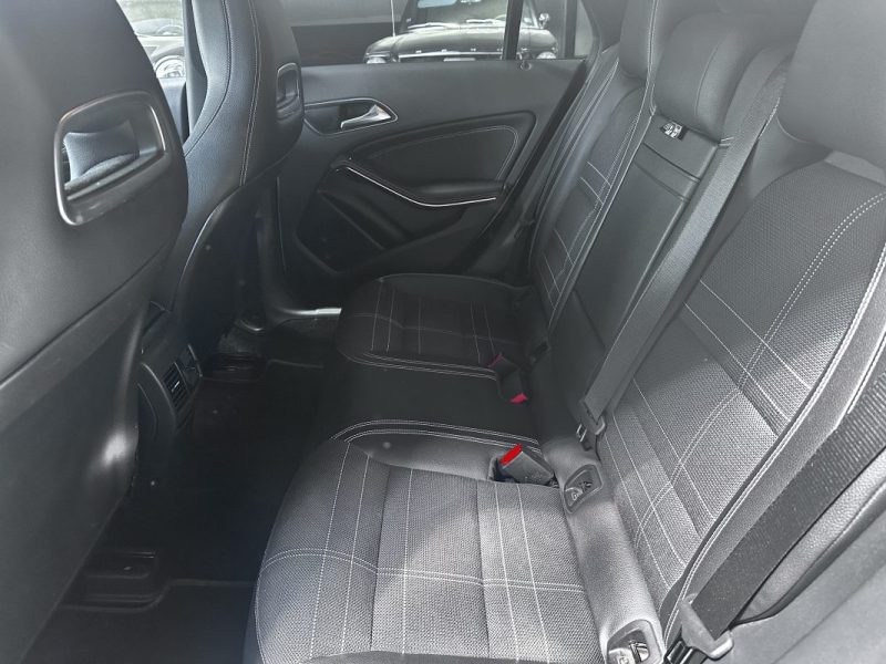 Mercedes Cla Shooting Brake 220 Cdi Sensation 7-g Dct 2015 - Miniature 12