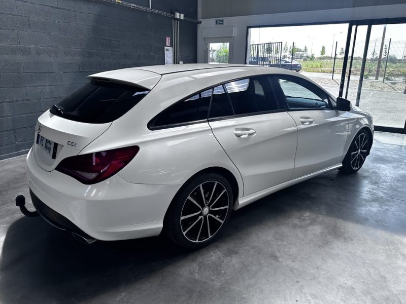 Mercedes Cla Shooting Brake 220 Cdi Sensation 7-g Dct 2015 - Miniature 5