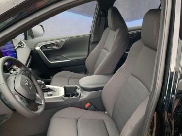 TOYOTA TOYOTA RAV4 PREMIUM 2025