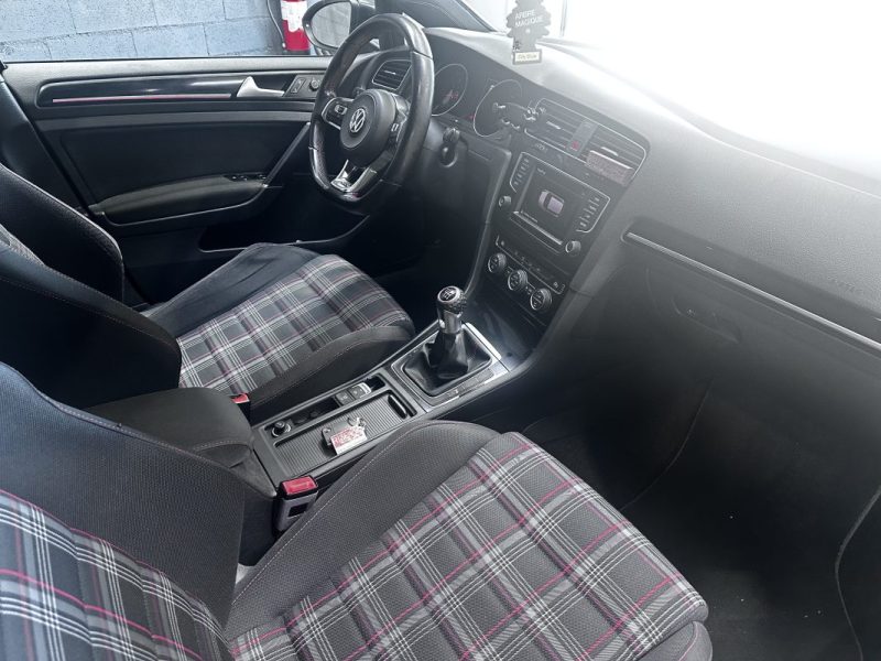 Volkswagen Golf Vii Golf GTI 2.0 Tsi 220 Dsg 2016 - Miniature 14