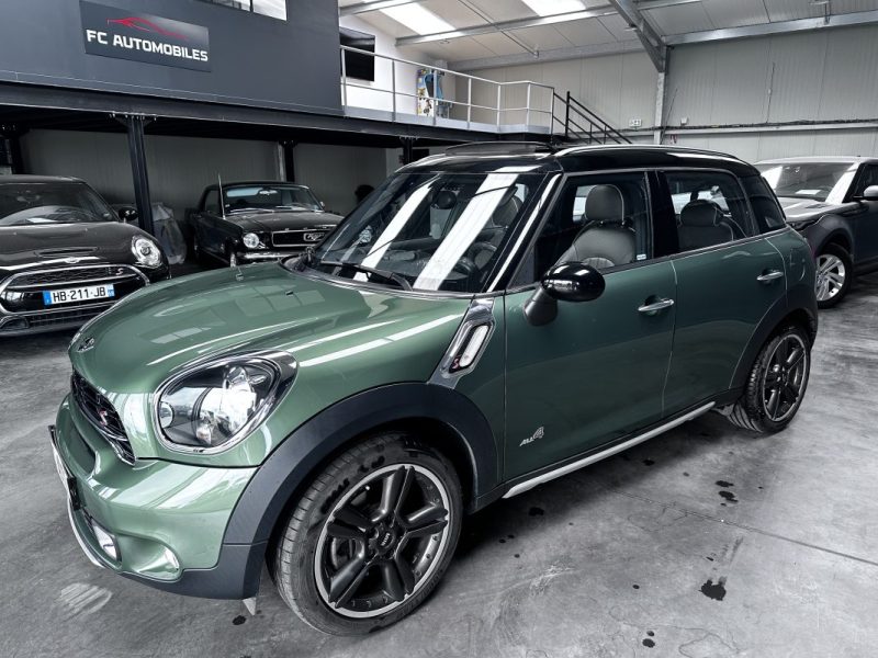 Mini Countryman Cooper S 190CV ALL4 Red Hot Chili Bva 2016 - Miniature 2