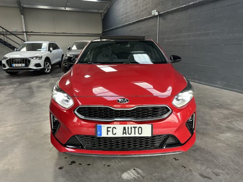 Kia Proceed 1.6 Crdi 136CV Isg DCT7 Gt Line 2021 - Miniature 17