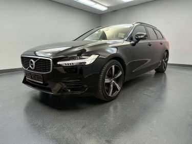 VOLVO V90 T8 PLUG-IN R-DESIGN AWD PANO ATTELAGE 