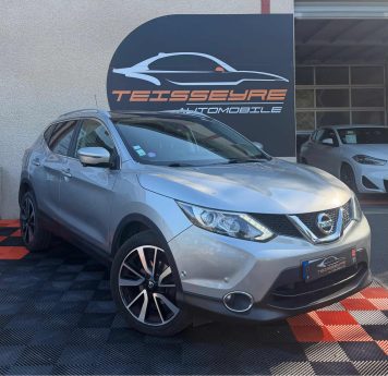 NISSAN Qashqai 1.6 DIG-T 163 TEKNA+ - Caméra 360 - Panoramique - Première Main 