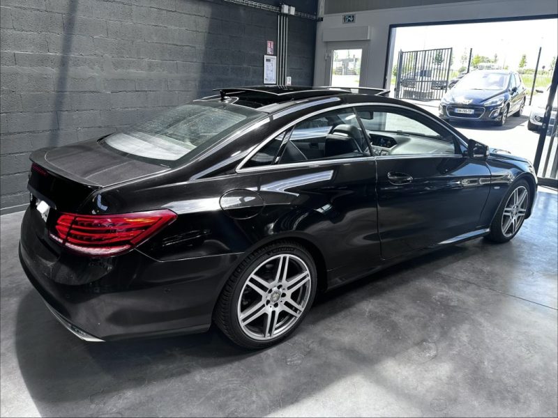 Mercedes Classe E Classe E Coupe 220D Sport Edition AMG Bva 2016 - Miniature 7
