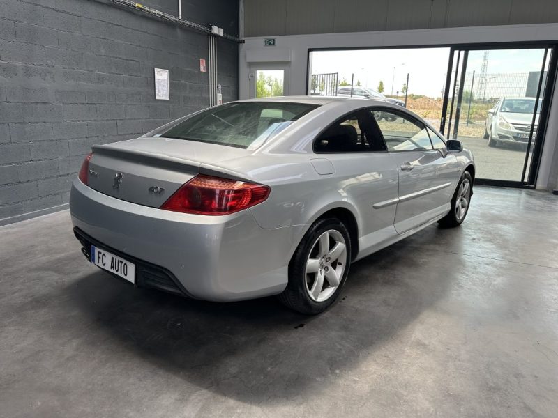 Peugeot 407 407 Coupé 2.0 HDI 136CV Blue Lion Sport 2007 - Miniature 5