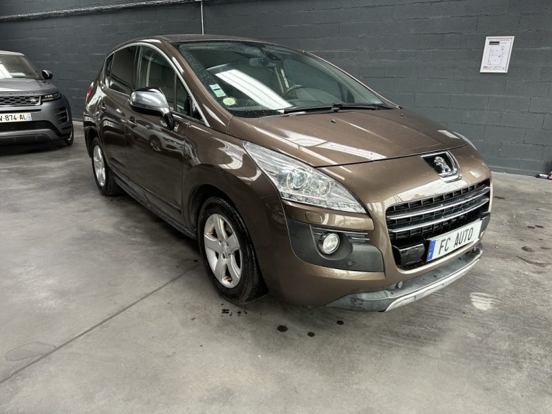 Peugeot 3008 HYBRID4 2.0 HDI 163CV BMP6 + Electric 37CV 2013 - Miniature 3
