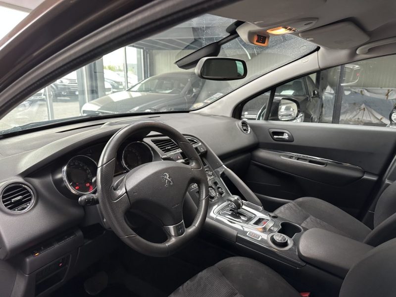 Peugeot 3008 HYBRID4 2.0 HDI 163CV BMP6 + Electric 37CV 2013 - Miniature 8