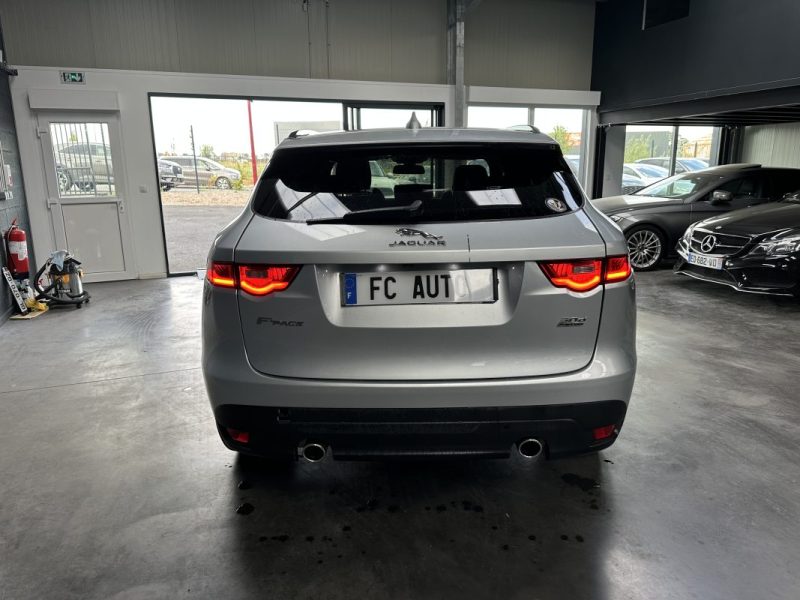Jaguar F-pace Jaguar F-pace V6 3.0 D 300CV Awd BVA8 R-sport 2016 - Miniature 4