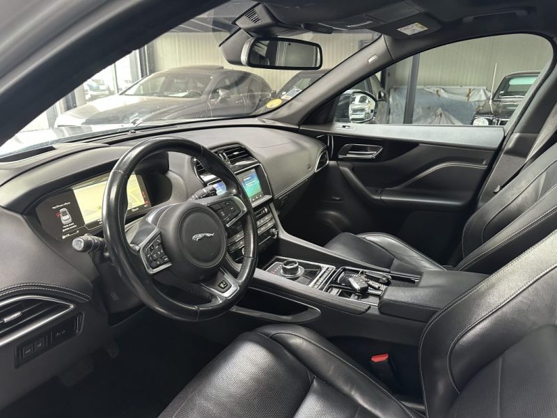 Jaguar F-pace Jaguar F-pace V6 3.0 D 300CV Awd BVA8 R-sport 2016 - Miniature 13