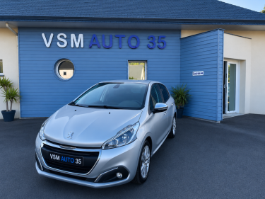 PEUGEOT 208 II 1.6 BlueHDi 100ch STYLE - Garantie