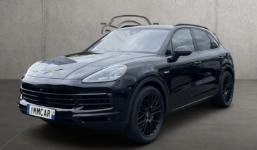 PORSCHE CAYENNE  E-HYBRID 2021 PREMIERE MAiN