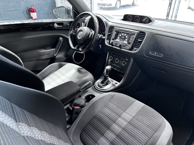 New Beetle 2.0 TDI 140 Sport Dsg Fender 2012 - Miniature 11