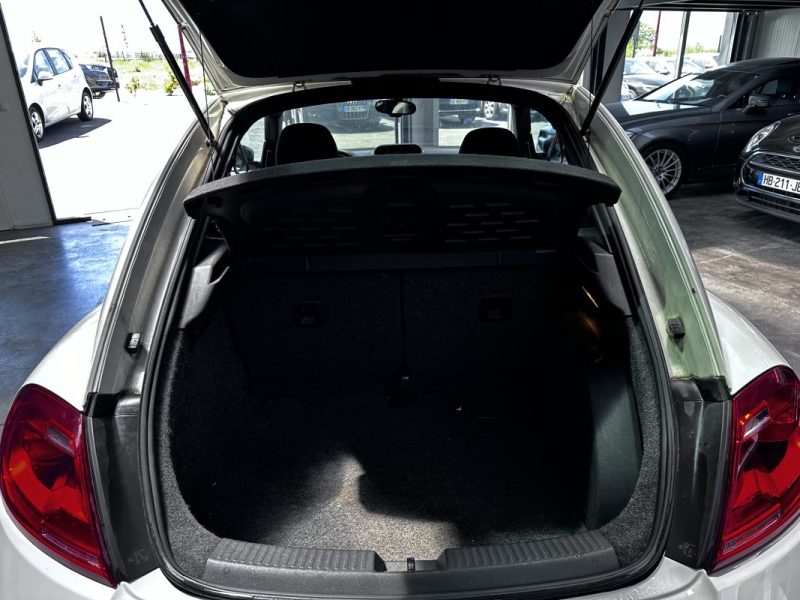 New Beetle 2.0 TDI 140 Sport Dsg Fender 2012 - Miniature 16