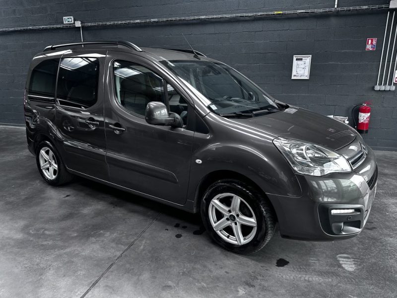 Citroen Berlingo Essence 110 Shine 2018 - Miniature 6