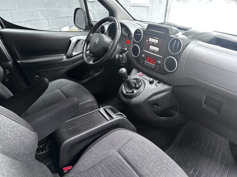 Citroen Berlingo Essence 110 Shine 2018 - Miniature 13