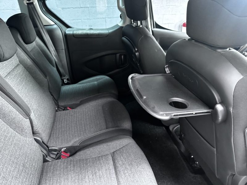 Citroen Berlingo Essence 110 Shine 2018 - Miniature 17