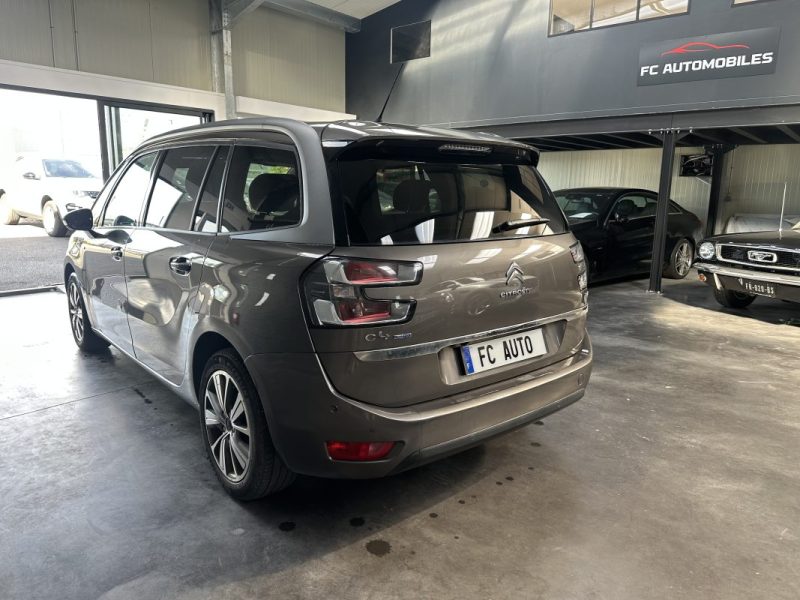 Citroen Grand C4 Picasso 1.6 Blue HDI 120CV Exclusive 2015 - Miniature 9
