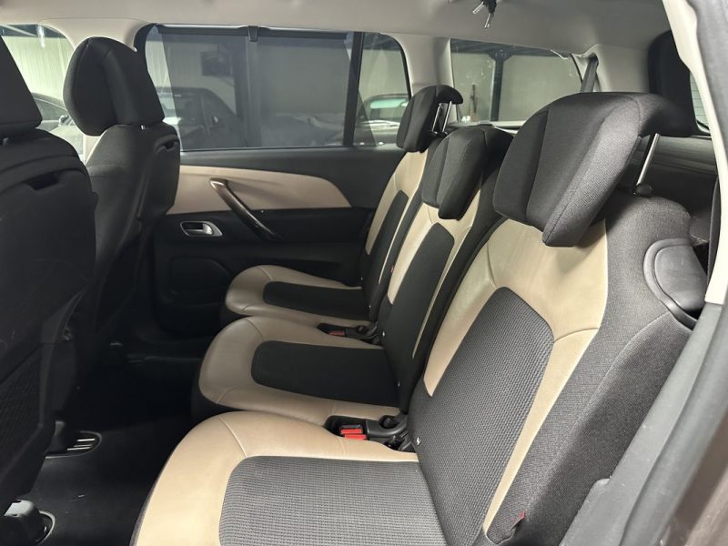 Citroen Grand C4 Picasso 1.6 Blue HDI 120CV Exclusive 2015 - Miniature 13