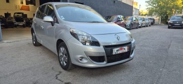 Renault Scénic III 1.5 DCI 110cv, *Climatisation automatique*, *GPS*,